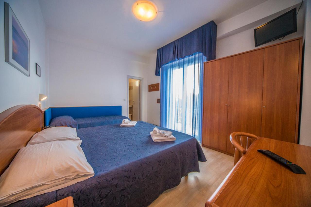 Ciccio Hotel Misano Adriatico Extérieur photo