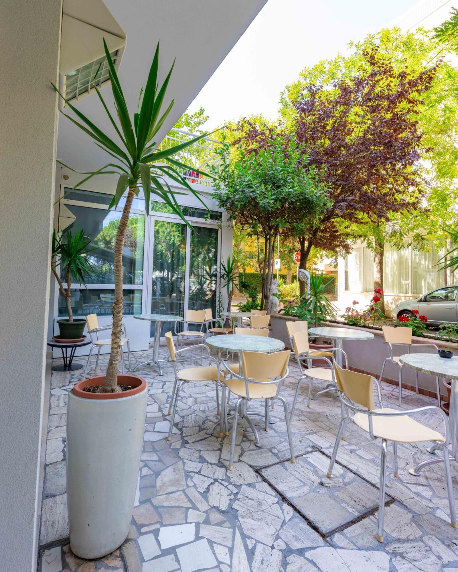 Ciccio Hotel Misano Adriatico Extérieur photo