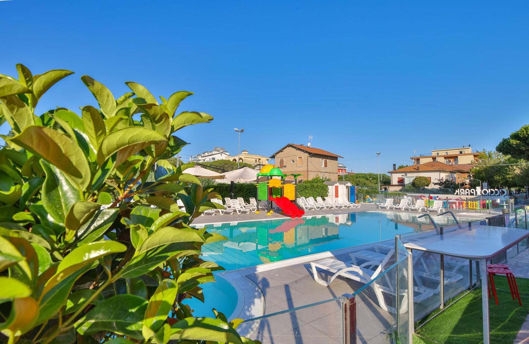 Ciccio Hotel Misano Adriatico Extérieur photo